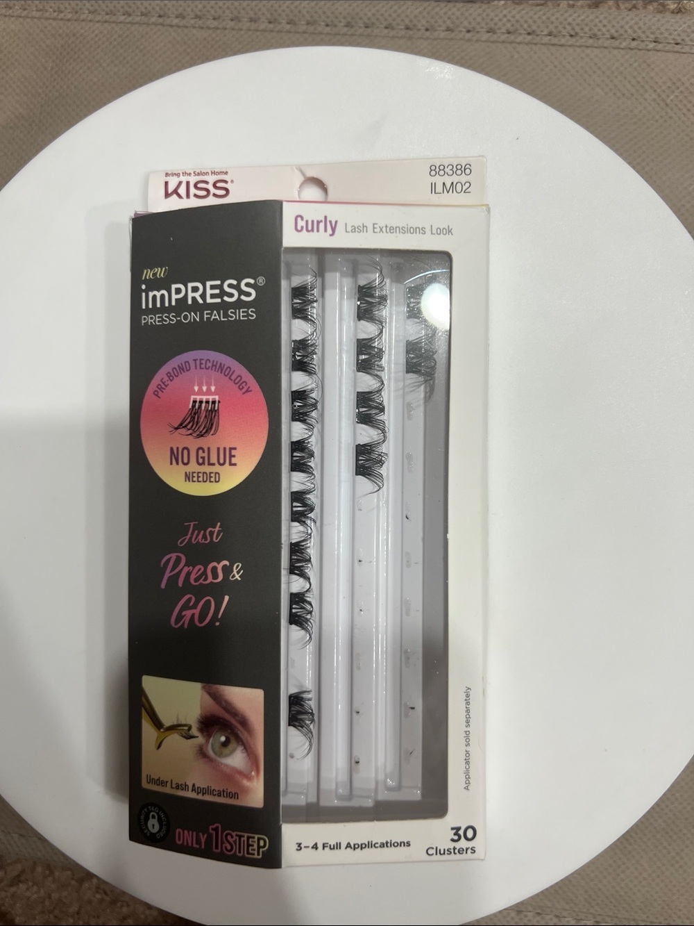 Kiss imPRESS Curly Press-On Lash Clusters Black
